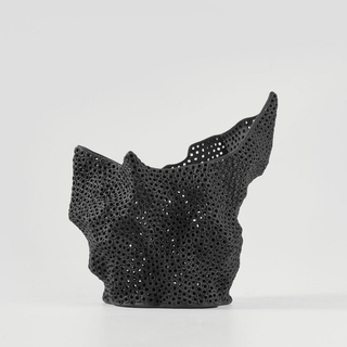 Corallia Vase Medium - Ebony